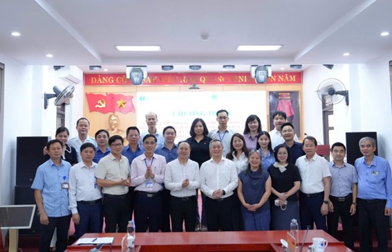 Đoàn công tác của Bệnh viện làm việc với Sở Y tế tỉnh Điện Biên về triển khai điều tra sức khỏe răng miệng toàn quốc tại tỉnh.